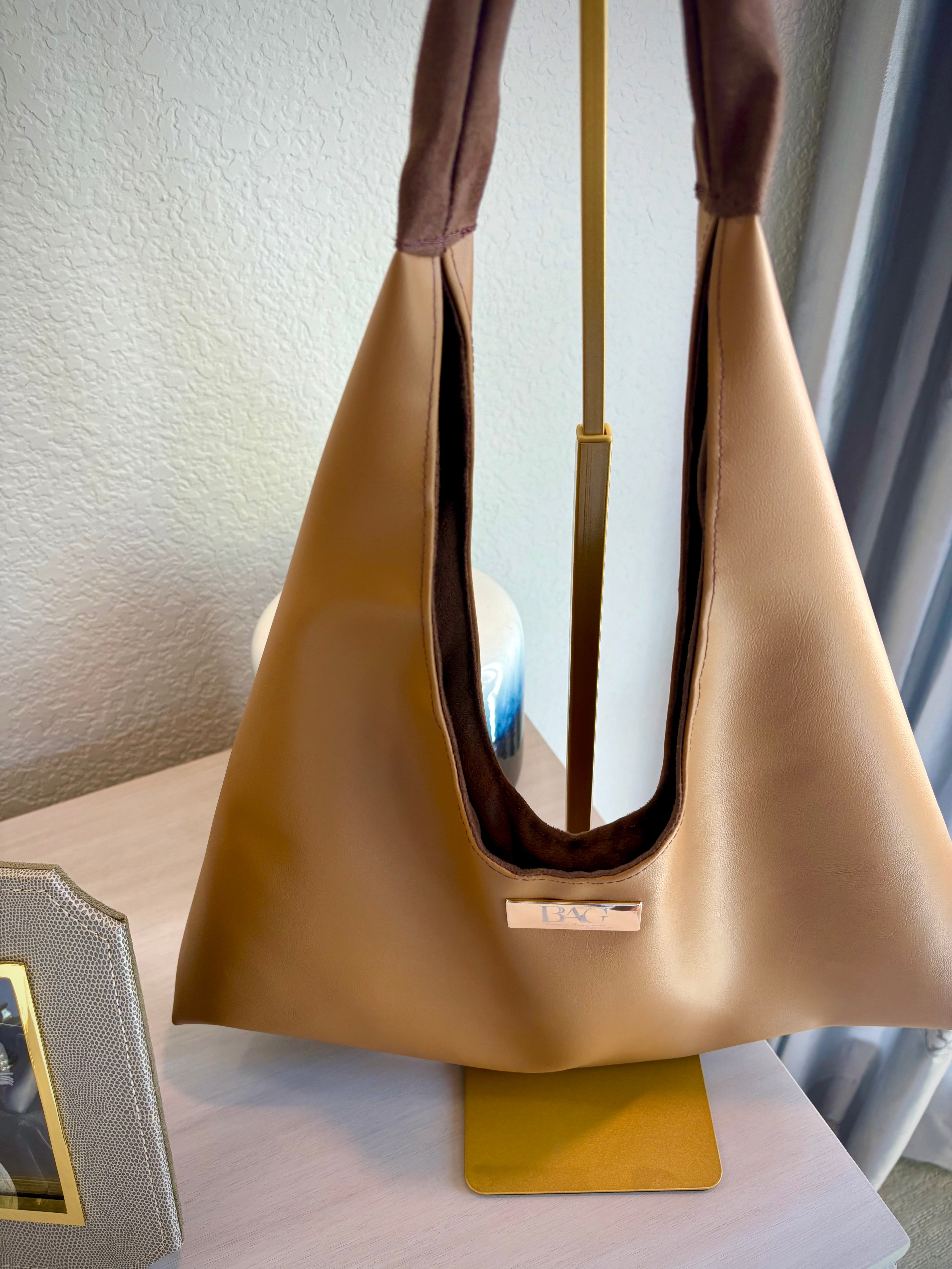 Mia Hobo Bag in Tan