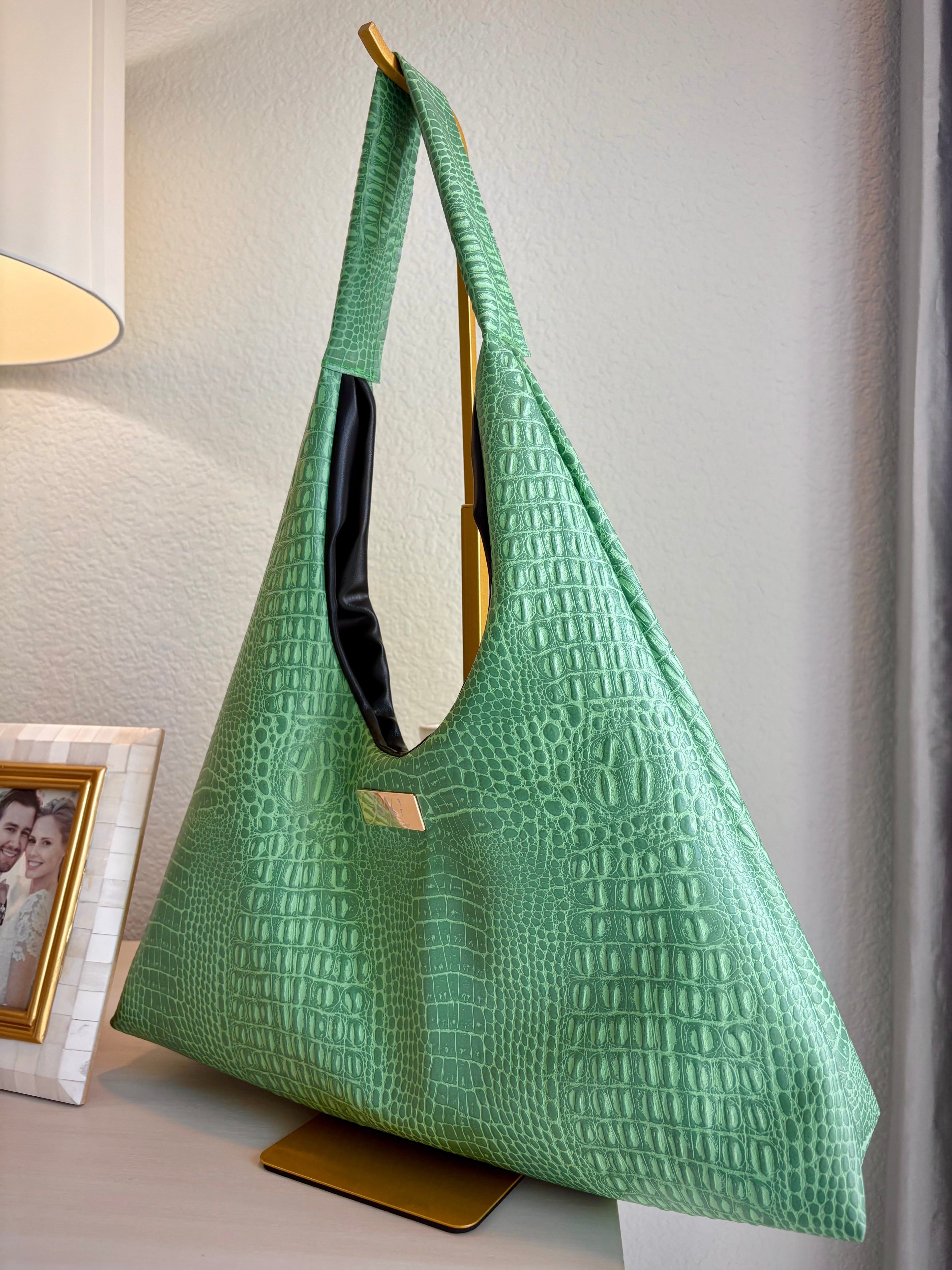 Mia Hobo Bag Light Green in Embossed Croc